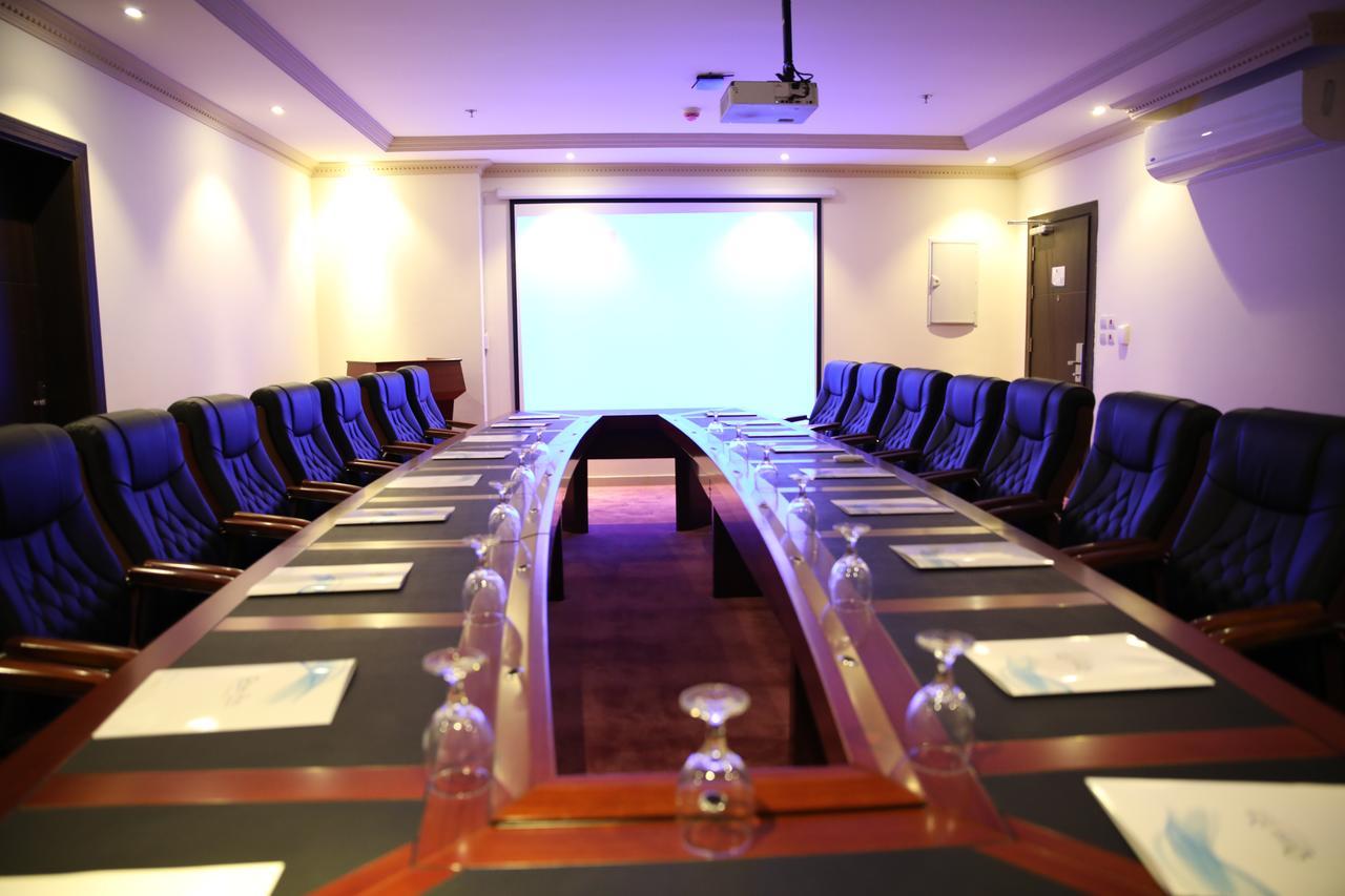Ocean Hotel Jeddah Exterior photo